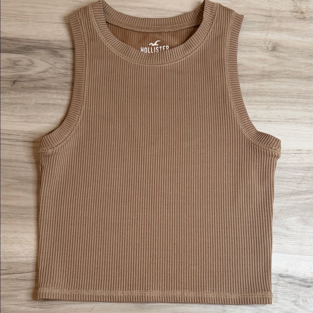Hollister Ribbed Tank Top in Tan size XXS